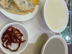 -聚德华天护国寺小吃(甜水园店)