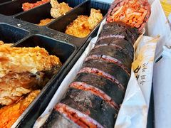 -Woolee韩式小食店