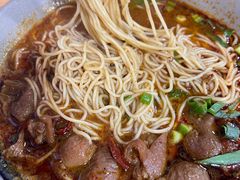 红烧肥肠面-丁丁猫重庆小面(徐州路店)
