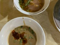 -歪小孩山野鲜货火锅店(银河名座店)