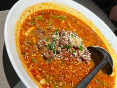 -小厨娘绣中淮扬(总统府大行宫店)
