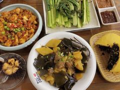 -鸿运美食府