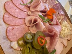 -马克西姆俄罗斯餐厅(通亚街店)