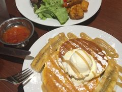 -Pancakes on the rocks(Darling Harbour)