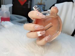 -董小姐日式美甲美睫·皮肤管理