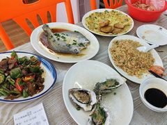 -红月湾海鲜饭店•沙滩海景(双月湾店)