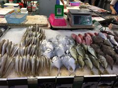 -四川小胡子海鲜(丁村万人海鲜广场店)