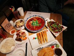 -胡桃里音乐酒馆(环亚凯瑟琳广场店)