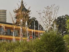 -绳金塔