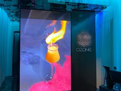 -OZONE 顶楼酒吧(香港丽思卡尔顿酒店)