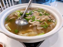 跷脚牛杂-付掌柜在成都·热炒砂锅集(金禾店)