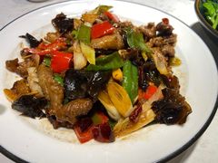 -丁里羊肉小镇(天鹅湖总店)