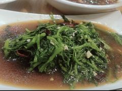 -俺家菜馆(百里峡店)