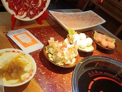 -赵美丽·重庆社区火锅·直营店(火车东站·中豪国际店)