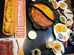 -周周有辣火锅馆(玖耀里店)