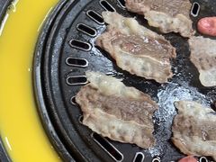 -胡悦里韩式烤肉(芝罘万达广场店)
