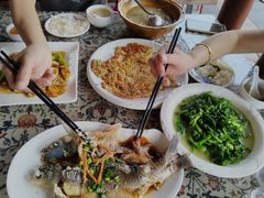 -溪畔如家土菜馆