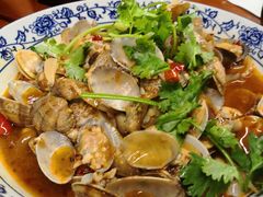 -琥珀老六龙虾(四里河店)