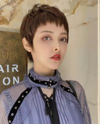 -首脑美发沙龙