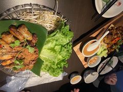 -大头虾越式风味餐厅(光明广场店)