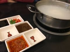 -吉友粥底火锅(方斜路店)