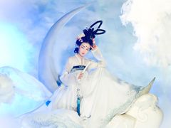 -九月鹰飞汉服摄影工作室