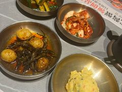 -草家酱蟹炭火烤肉店(珲春南路一店)