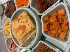 -静之湖湖畔餐厅