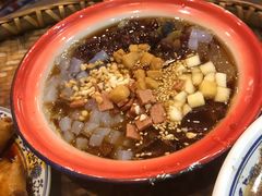 冰粉-爆炸头阿姨小四川正宗川味小吃(无任何分店)