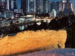 -包整·丝娃娃(一览甲秀楼风景店)