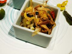 -皇城根·烤鸭·鱼头·家常菜(欧亚大观乐活城店)