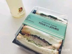 -多乐之日(田林东路店)