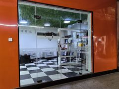 -鲨鱼皮汽车凹陷玻璃修复(静安店)