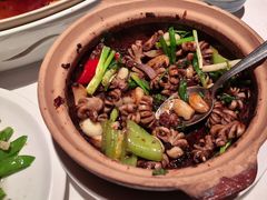 -八府香鸭·啫啫煲(华山路店)