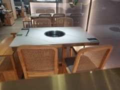 -马家斑.鲜鱼火锅(松湖万科店)