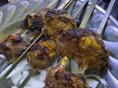 -烤肉小伙烤肉店