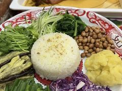 -闯关东东北农家菜(崂山石老人店)