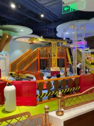 -MELAND CLUB亲子乐园•派对(虹桥万象城店)