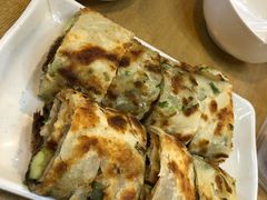 葱饼卷牛肉-台北楚楚园馅饼粥(虹桥南丰城店)