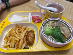 -蓉李记成都名小吃(宜昌伍家岗万达店)