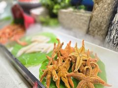 -四囍码头海鲜烧烤自助火锅(外滩南京东路悦荟广场店)