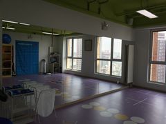 红山会私人健身教练工作室-红山会健身·普拉提(广安门店)