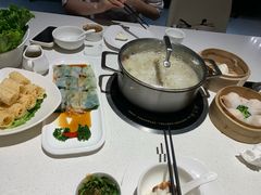 -煲王粤菜餐厅(中侨中心店)