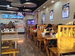 -老陕兄弟(彩虹新城店)