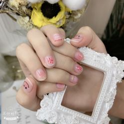 -爱纶美·美甲美睫半永久