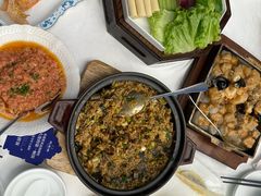 -品海楼·大连海胆锅贴馆(东港店)