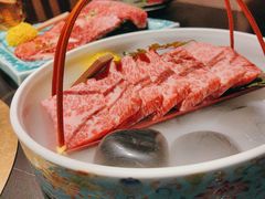 -山川小町·极番烧肉(新地假日广场店)