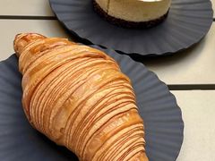 -潮一不贰·法式甜品·生日蛋糕·西式简餐(外滩店)