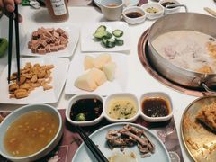 -洪氏嗨捞·猪肚鸡火锅(阳光天地店)