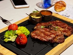 -YUE·6·西式融合餐厅(外滩六号店)